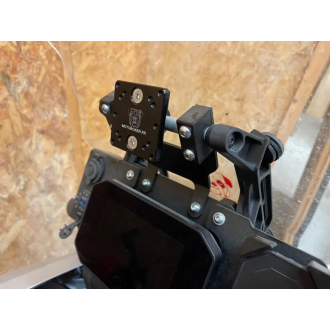 Fixation GPS pour barre de guidon de moto