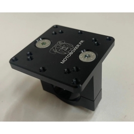Fixation GPS pour barre de guidon de moto